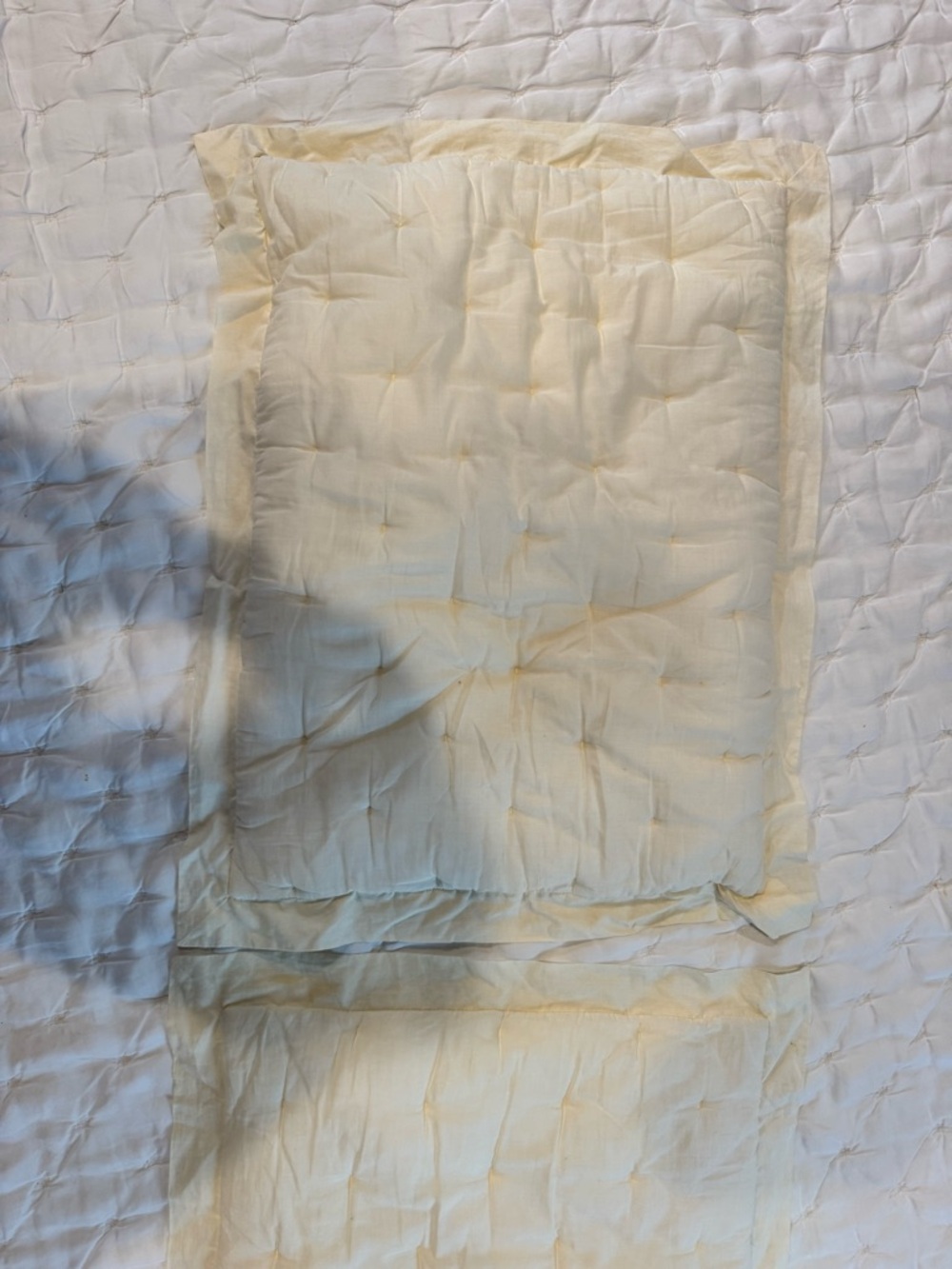Pottery Barn Tencel Cream Pillow Shams with Subtle Ruffle Edge - Pair - Picture 6 of 7